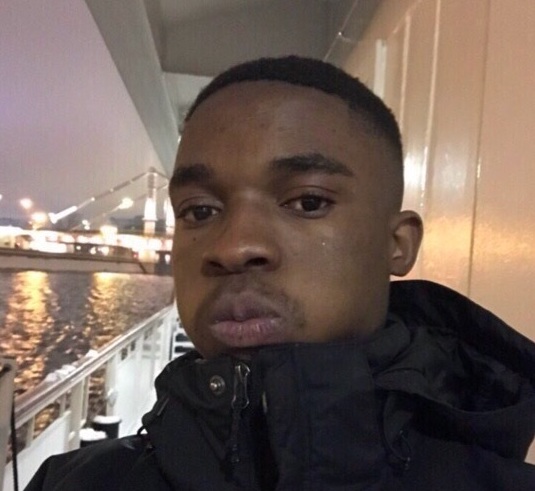 Вукиле Макайя, ЮАР
 						