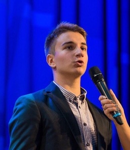 Георгий Кунаев